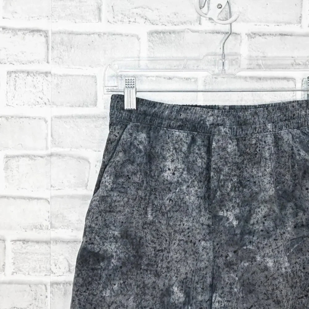 Lululemon Men's liner less Peace Breaker Shorts grey size Small